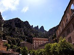 Opplev Montserrat klosteret, nær Barcelona og det fantastiske landskapet rundt